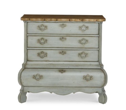 Picture of TOWN & COUNTRY SWELL CHEST
