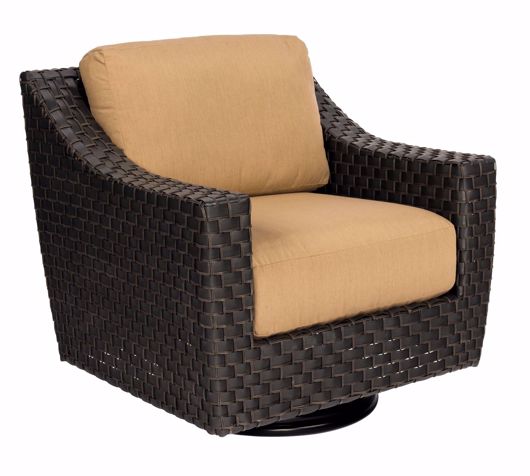 Picture of COOPER SWIVEL LOUNGE CHAIR