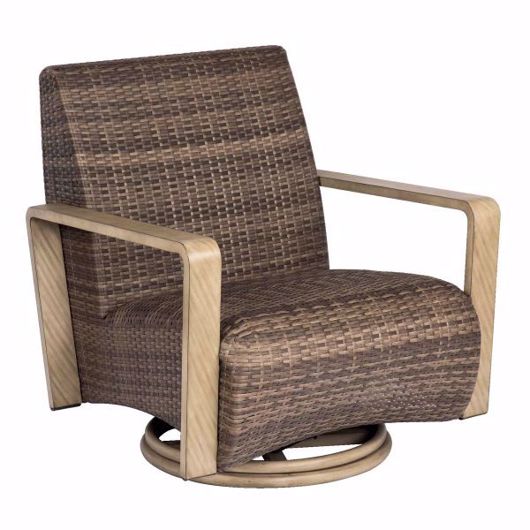 Picture of REYNOLDS SWIVEL LOUNGE CHAIR