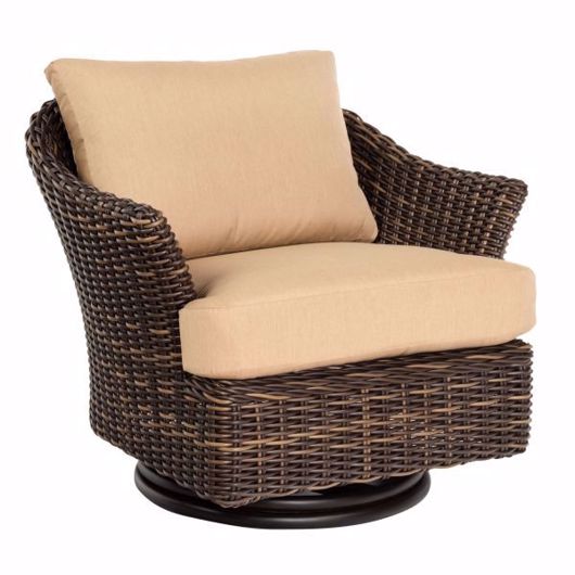 Picture of SONOMA SWIVEL LOUNGE CHAIR