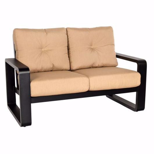 Picture of VALE LOVE SEAT
